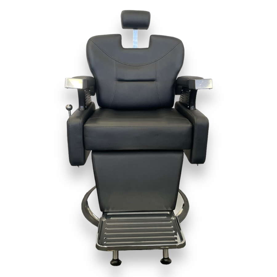 Karma Runcorn Barber Chair Black